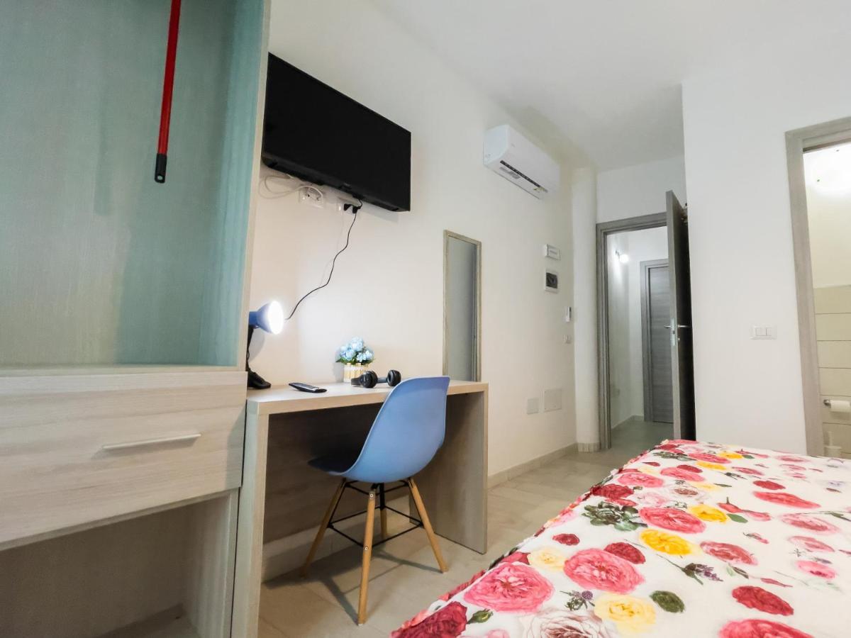 B&B Flowers Siniscola Bagian luar foto